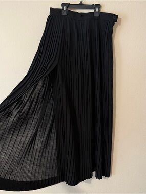 Escada Black pleated wool skirt